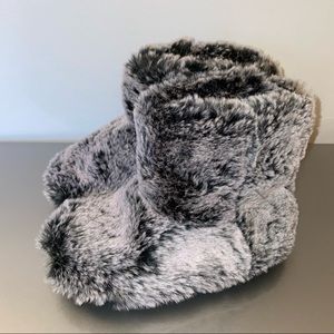 Cat & Jack: Toddler Slipper Booties (size: XL 11-12)